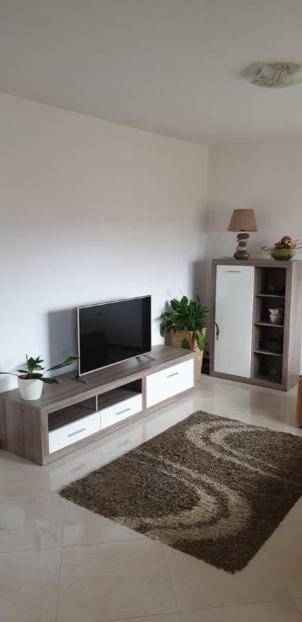 Apartman Lena Pula Extérieur photo