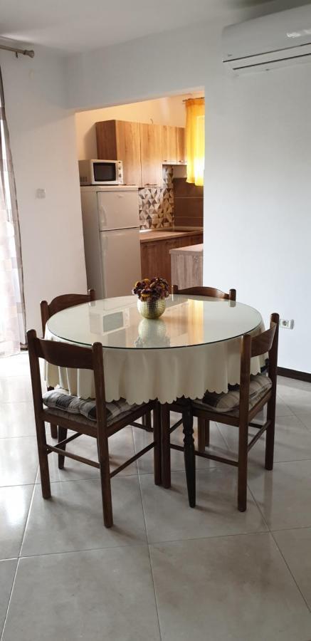 Apartman Lena Pula Extérieur photo